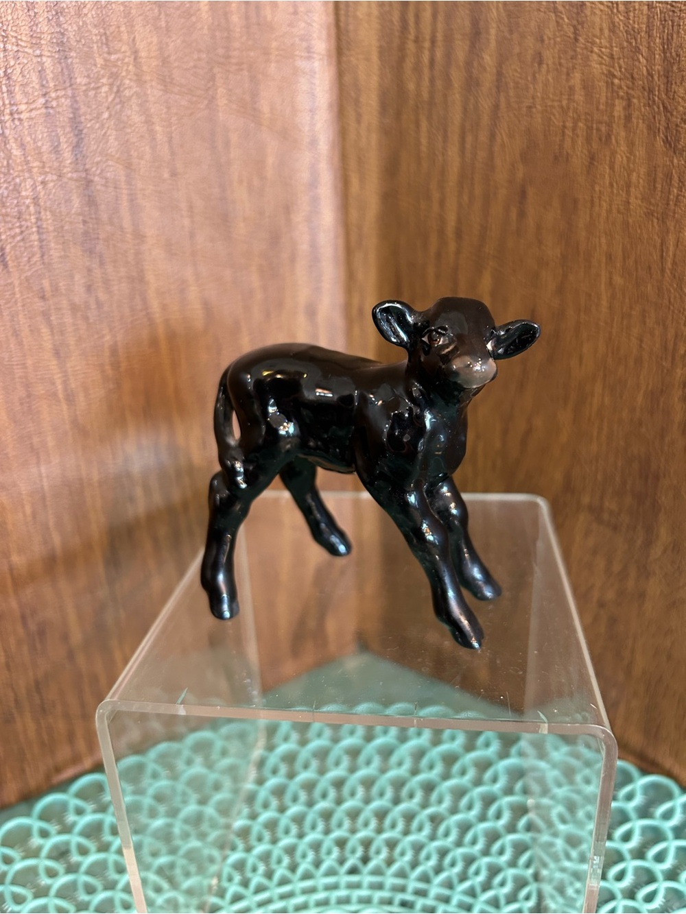 Vintage calf figurine Beswick gloss black Aberdeen Angus calf cow
